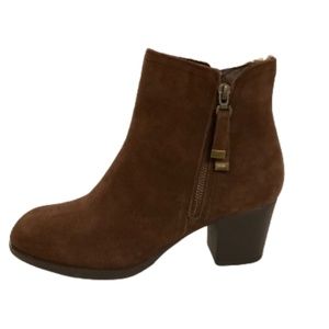 COPY - Skechers Brown Suede Boots Size 9 NWOT